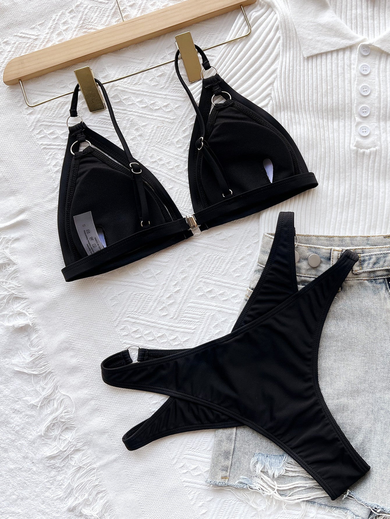 Sexy Black Cutout Split Bikini