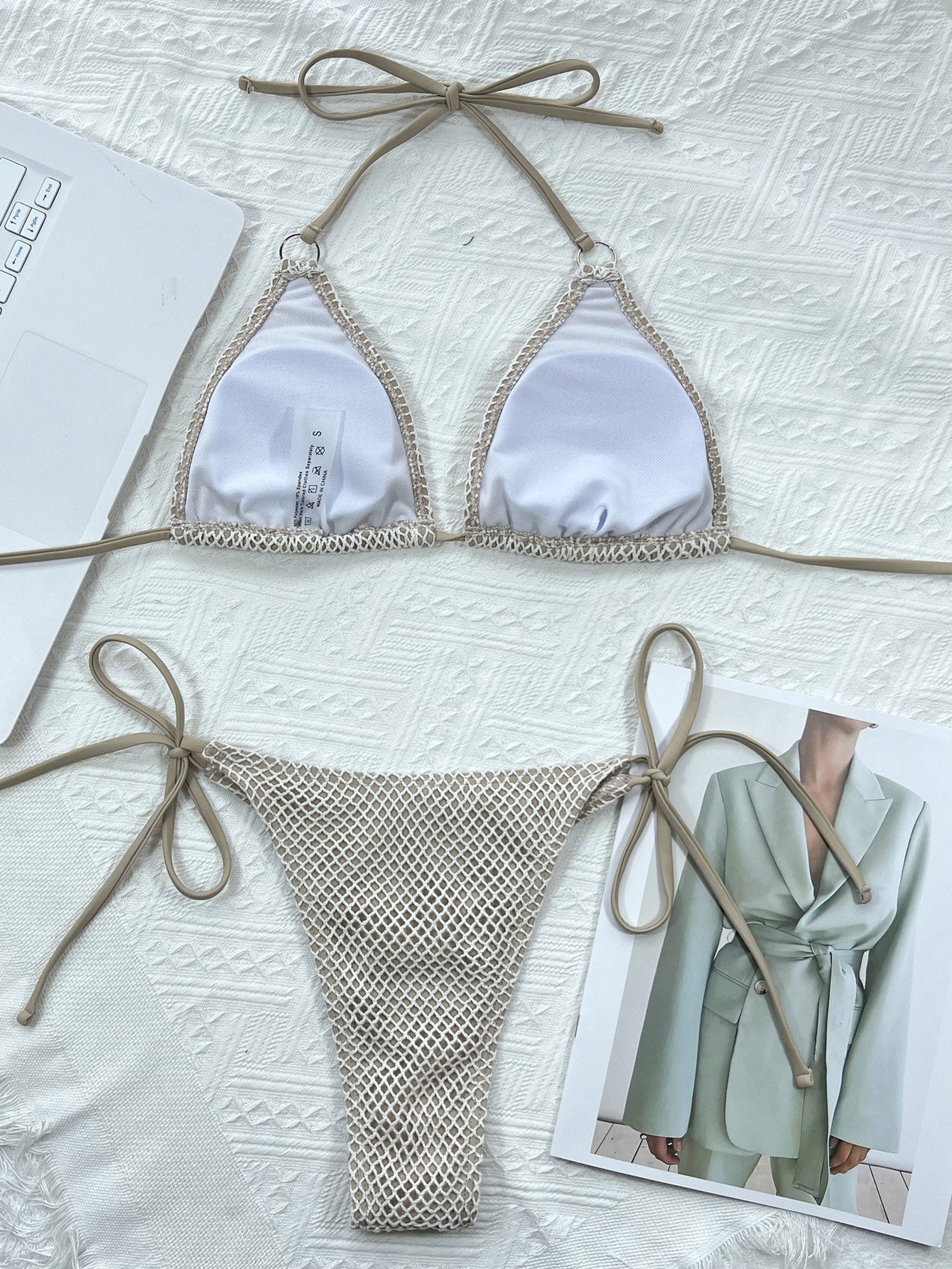 Solid Color Triangle Bikini Split Swimsuit